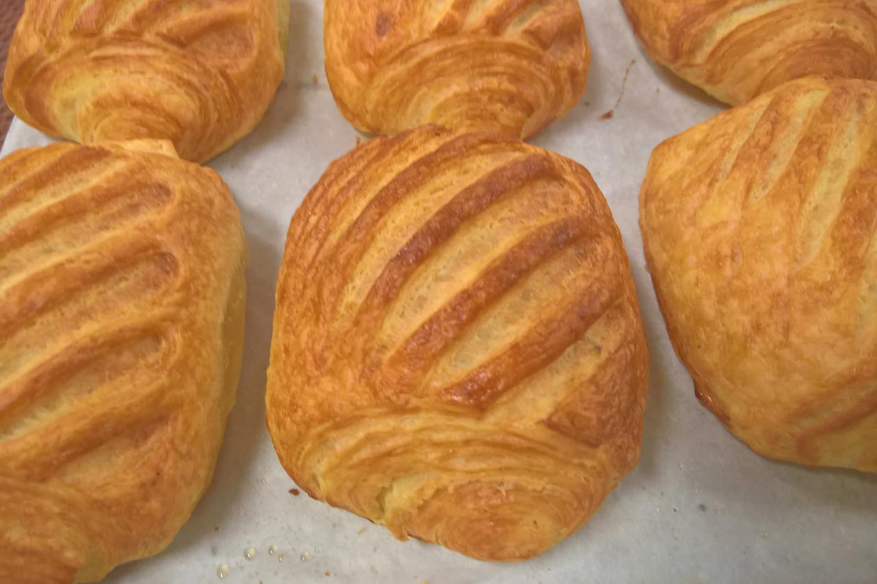 Chocolate Croissant (large)