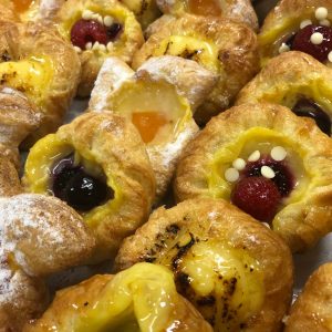 Mini Danish Platter (25pcs)