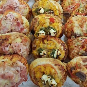 Mini Pizza Platter (18pcs)