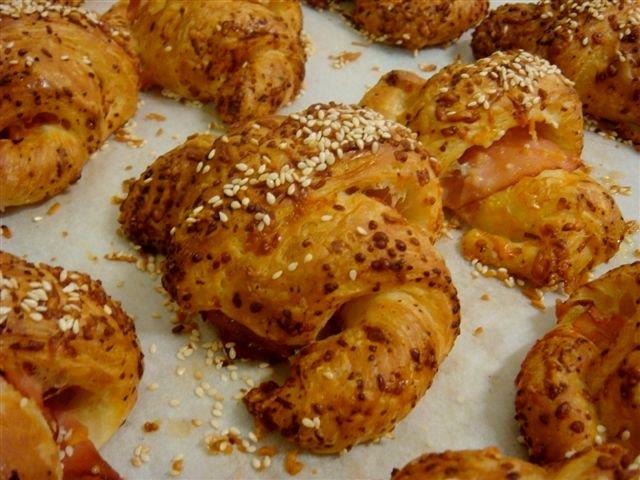 Ham and Cheese Croissant (small)