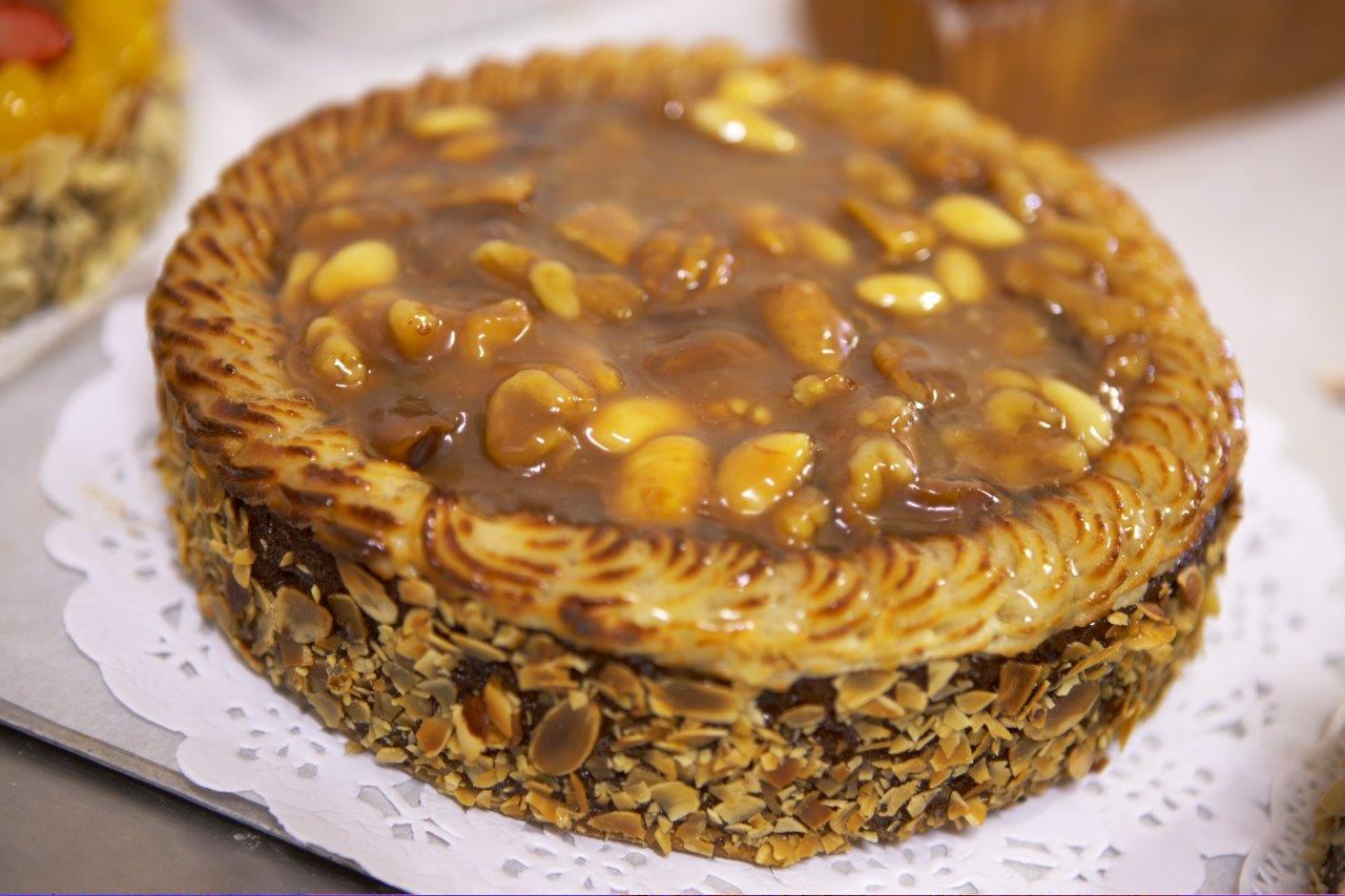 Sticky Date Cake