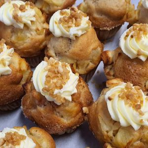 Mini Apple and Cinnamon Muffins (6pcs)